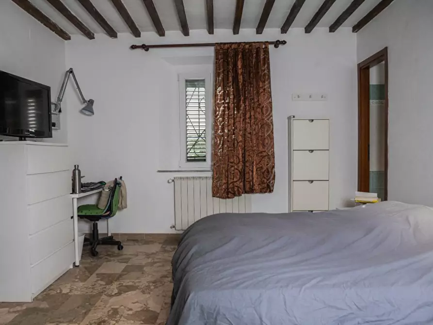 Immagine 27 di Terratetto in vendita  a Pisa