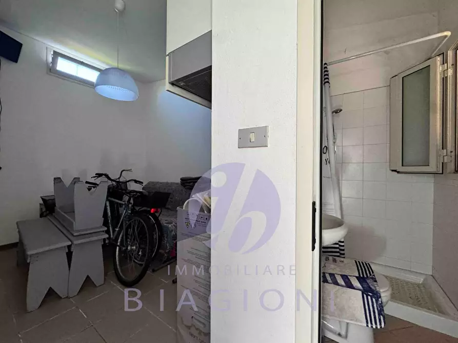 Immagine 17 di Casa bifamiliare in vendita  a Pietrasanta