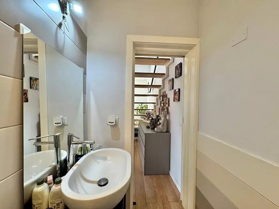 Immagine 13 di Terratetto in vendita  a Ponsacco