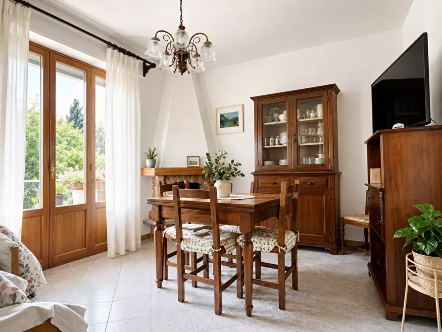 Immagine 1 di Appartamento in vendita  a Asciano