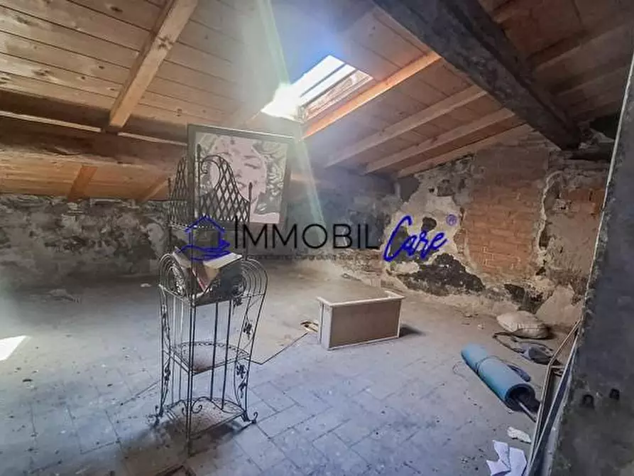 Immagine 10 di Appartamento in vendita  a Livorno