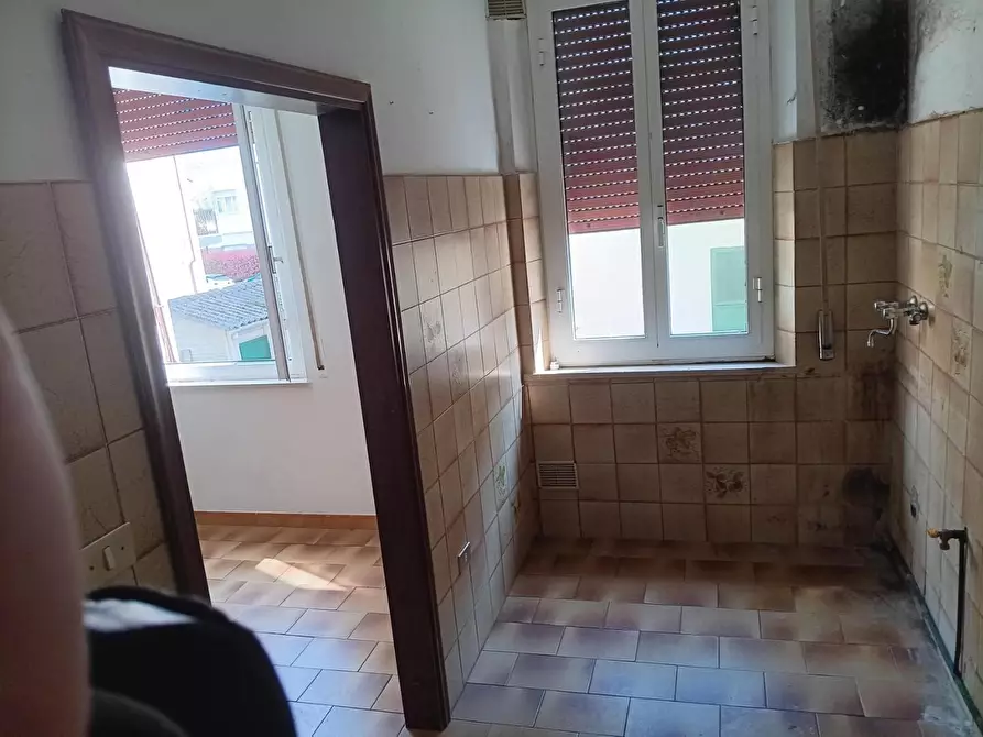 Immagine 5 di Appartamento in vendita  a Pontedera