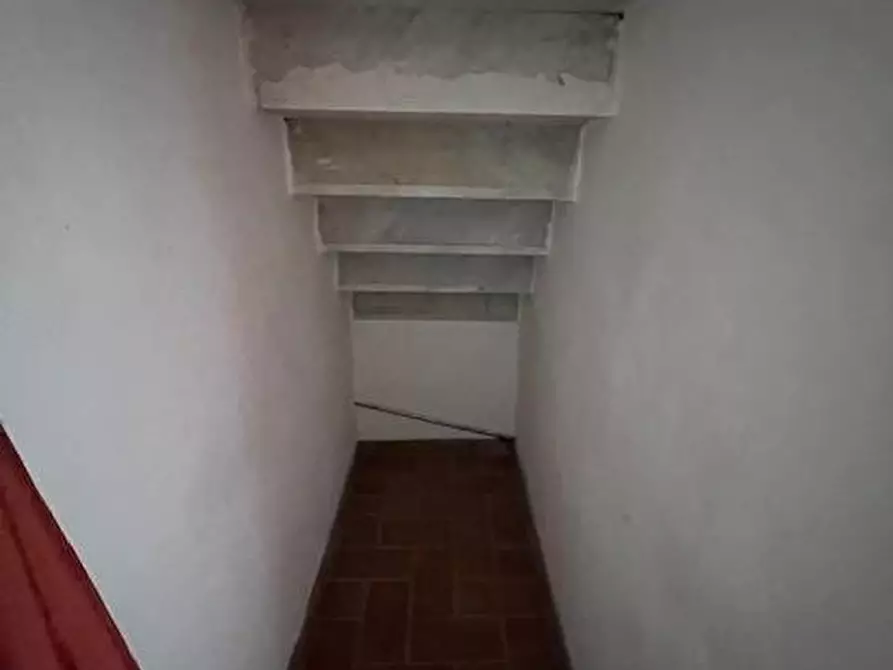Immagine 5 di Terratetto in vendita  a Lucca