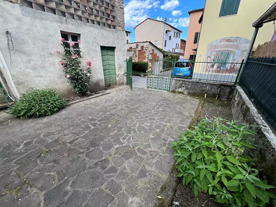 Immagine 24 di Terratetto in vendita  a Lucca