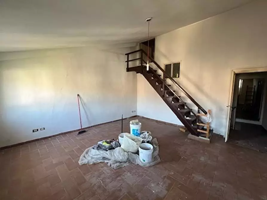Immagine 11 di Terratetto in vendita  a Lucca