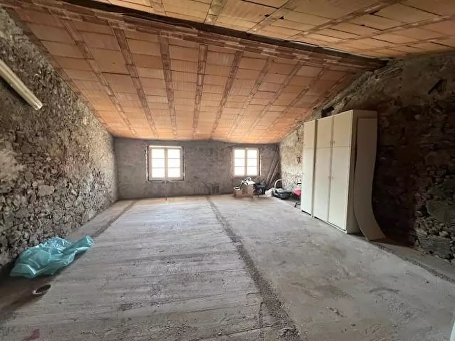 Immagine 15 di Terratetto in vendita  a Lucca