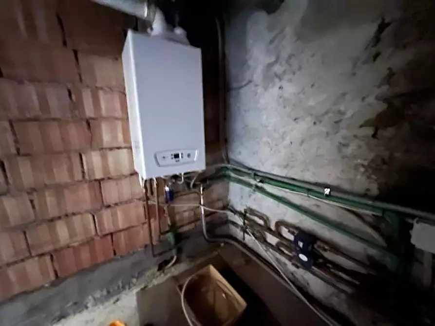 Immagine 13 di Terratetto in vendita  a Lucca