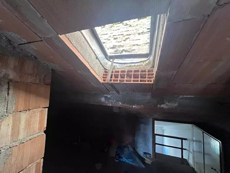 Immagine 14 di Terratetto in vendita  a Lucca