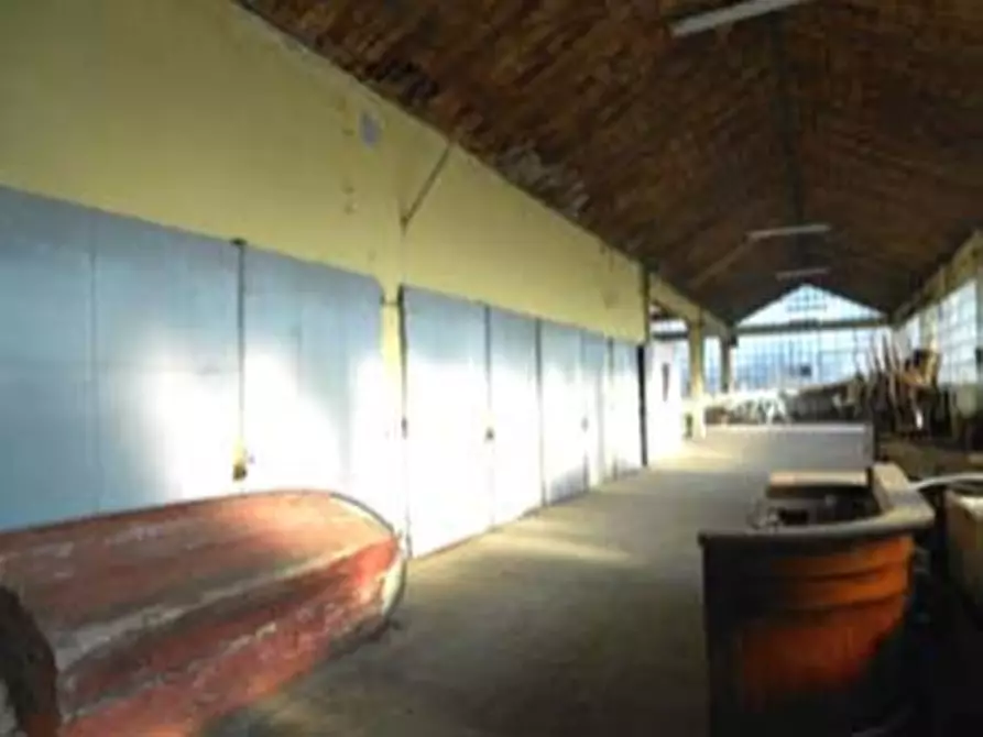 Immagine 7 di Attività artigianale in vendita  a Lungavilla