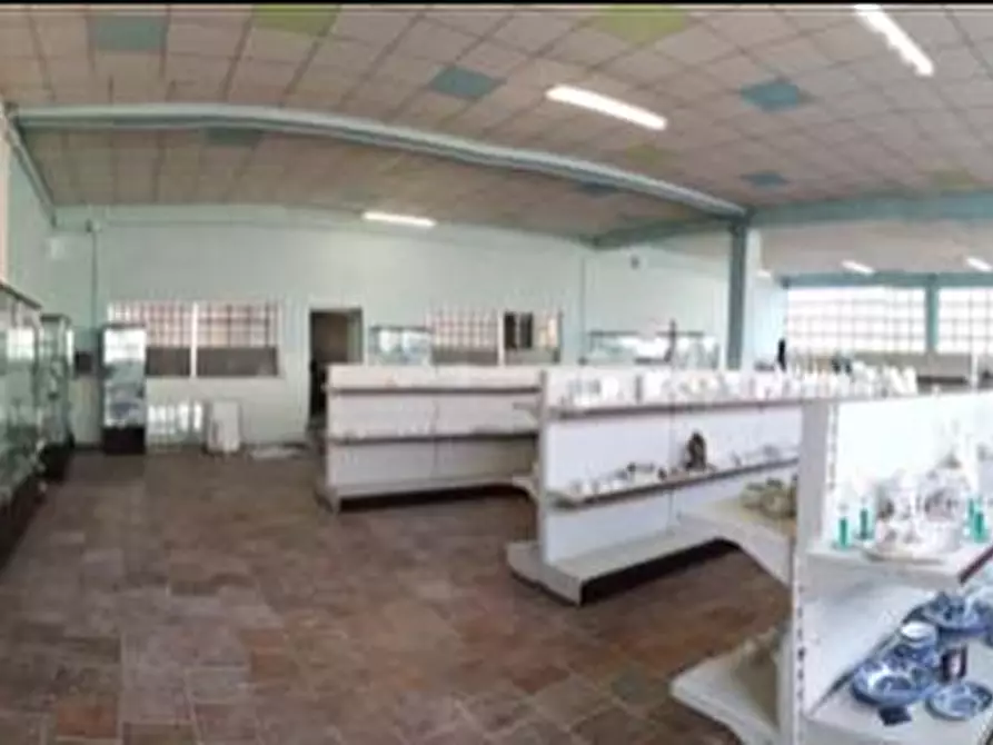 Immagine 9 di Attività artigianale in vendita  a Lungavilla