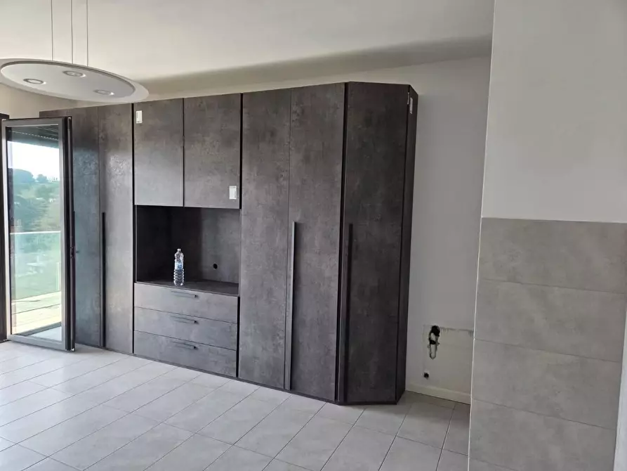 Immagine 3 di Appartamento in vendita  a Siena