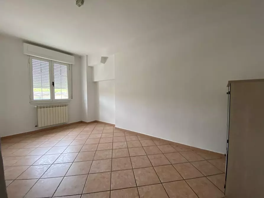 Immagine 6 di Palazzo in vendita  a Carmignano