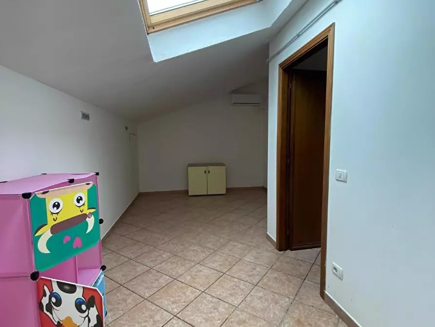 Immagine 16 di Palazzo in vendita  a Carmignano