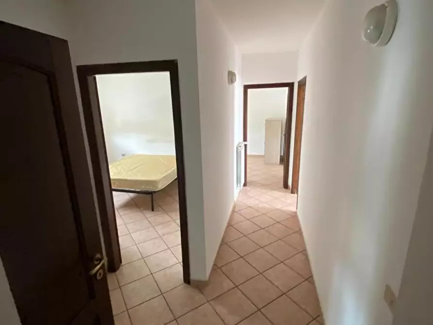 Immagine 7 di Palazzo in vendita  a Carmignano