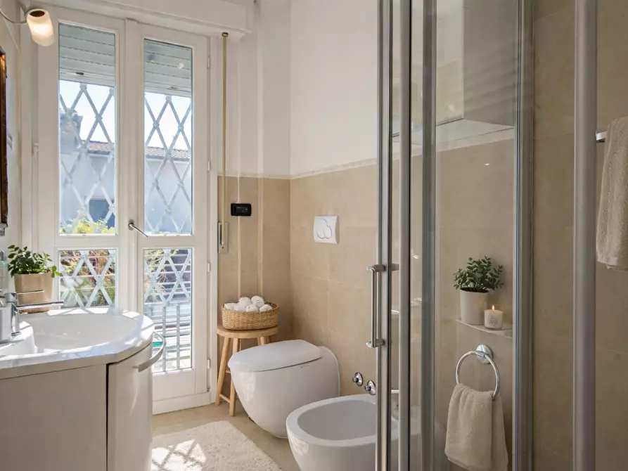 Immagine 7 di Mansarda in vendita  a Camaiore