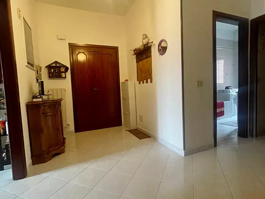 Immagine 3 di Appartamento in vendita  a Poggibonsi