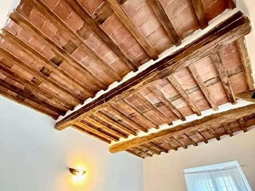 Immagine 4 di Appartamento in vendita  a Pietrasanta