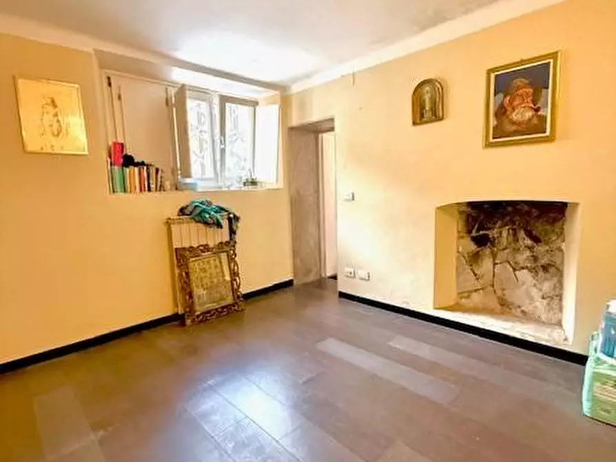 Immagine 13 di Appartamento in vendita  a Pietrasanta