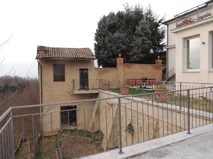 Immagine 5 di Appartamento in vendita  a Codevilla