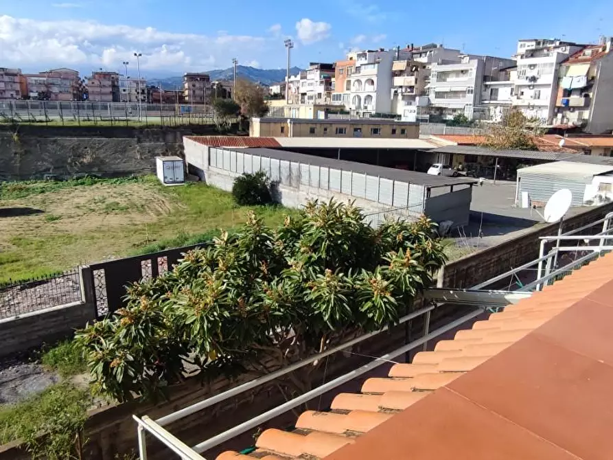 Immagine 24 di Appartamento in vendita  a Giardini-Naxos