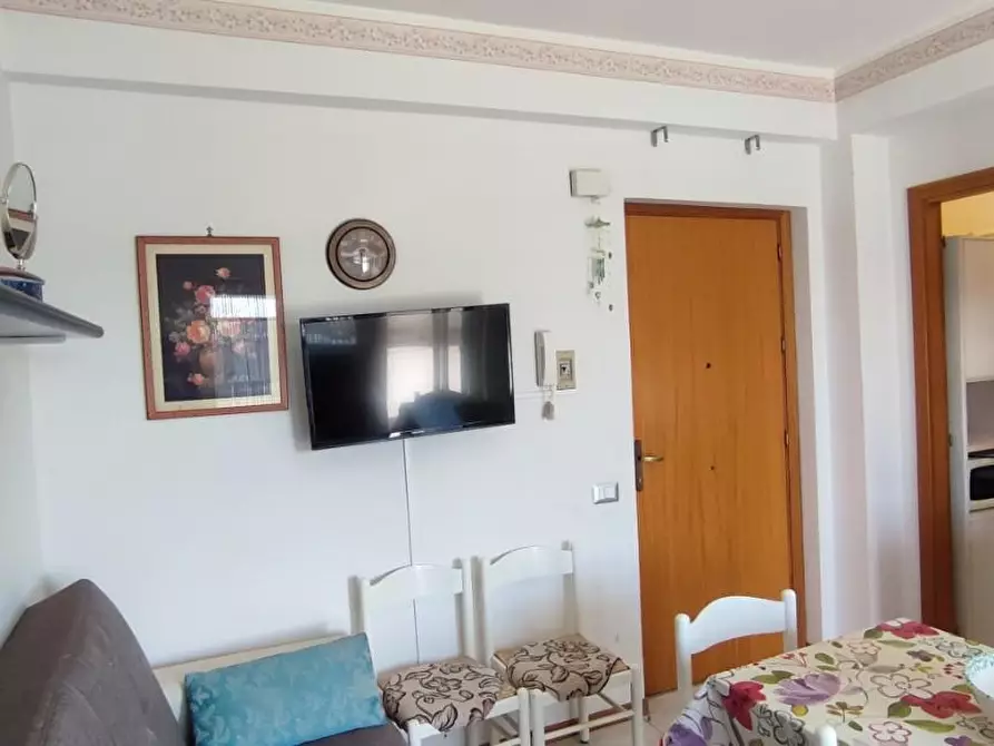 Immagine 15 di Appartamento in vendita  a Giardini-Naxos