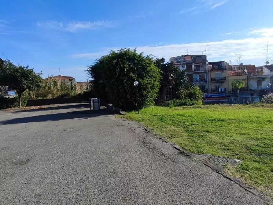 Immagine 5 di Appartamento in vendita  a Giardini-Naxos