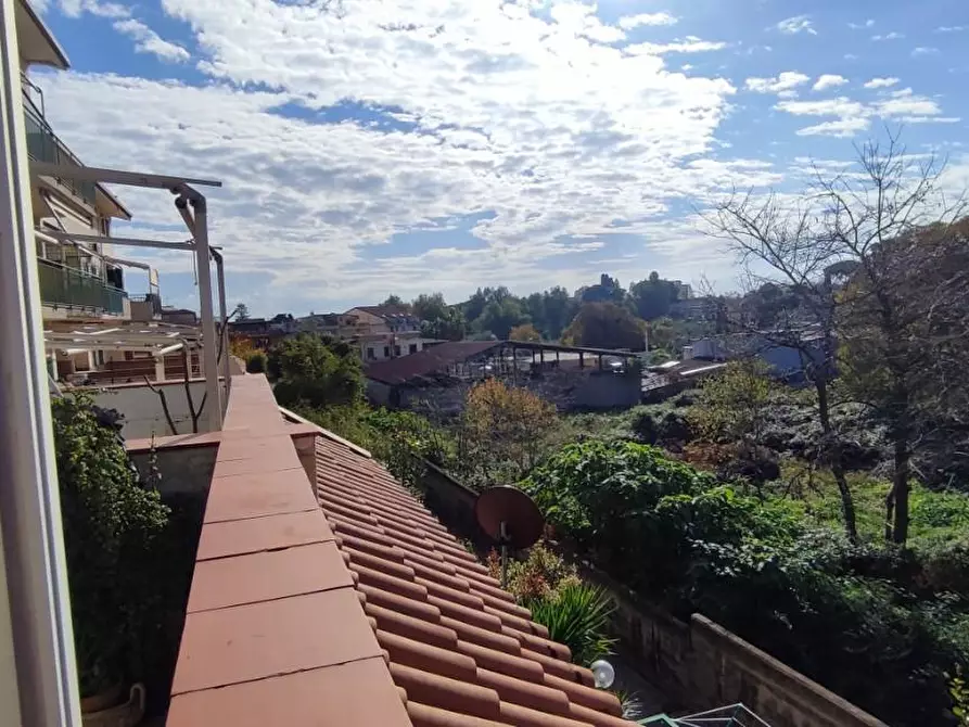 Immagine 22 di Appartamento in vendita  a Giardini-Naxos