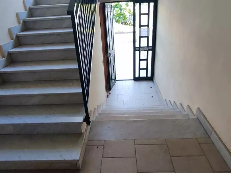 Immagine 12 di Appartamento in vendita  a Giardini-Naxos