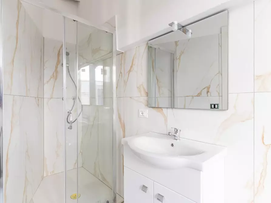 Immagine 14 di Appartamento in vendita  a Fucecchio