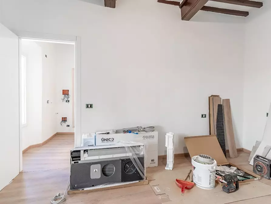 Immagine 11 di Appartamento in vendita  a Fucecchio