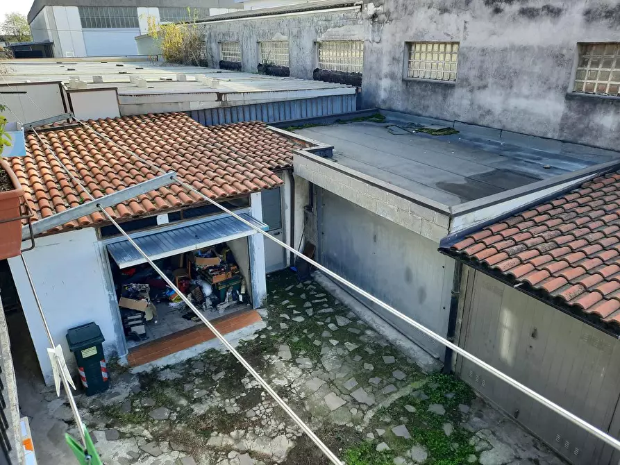 Immagine 19 di Appartamento in vendita  a Vigevano