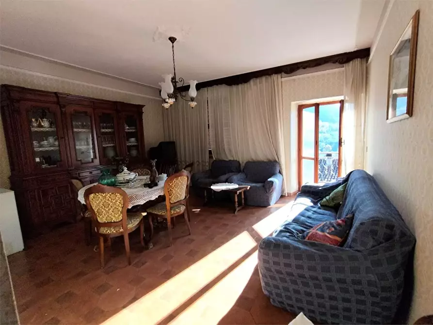 Immagine 7 di Casa indipendente in vendita  a Ortonovo