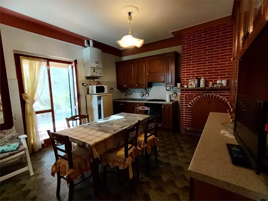 Immagine 16 di Casa indipendente in vendita  a Ortonovo