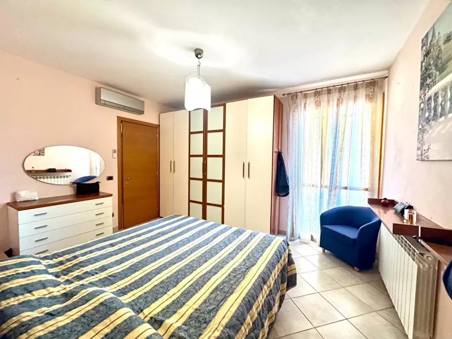 Immagine 34 di Appartamento in vendita  a Fucecchio