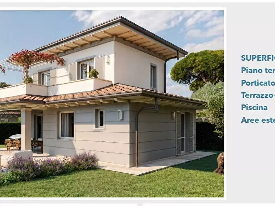 Immagine 10 di Villa in vendita  a Pietrasanta