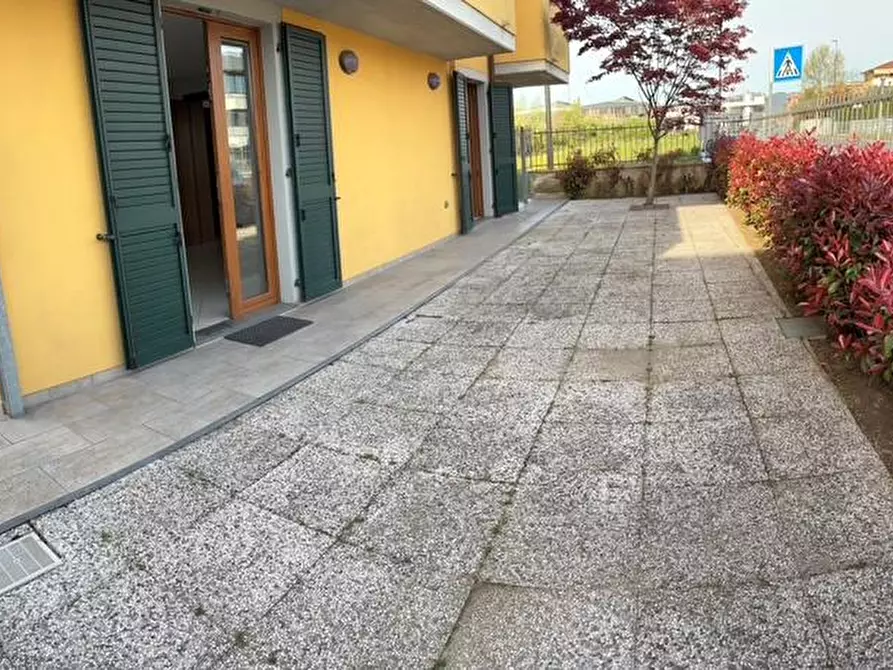 Immagine 18 di Appartamento in affitto  a Lucca