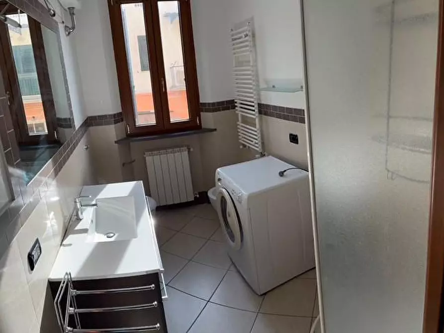 Immagine 7 di Appartamento in affitto  a Lucca