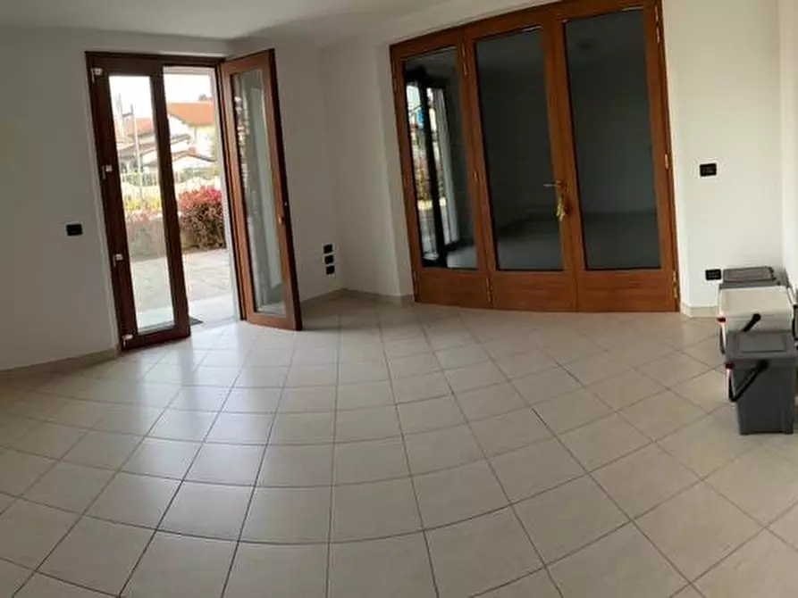 Immagine 20 di Appartamento in affitto  a Lucca