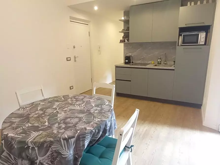 Immagine 6 di Appartamento in affitto  a Camaiore