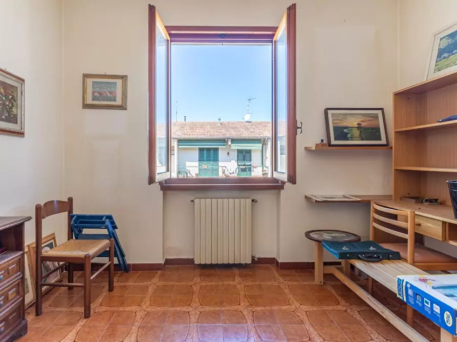 Immagine 25 di Villetta a schiera in vendita  a Empoli