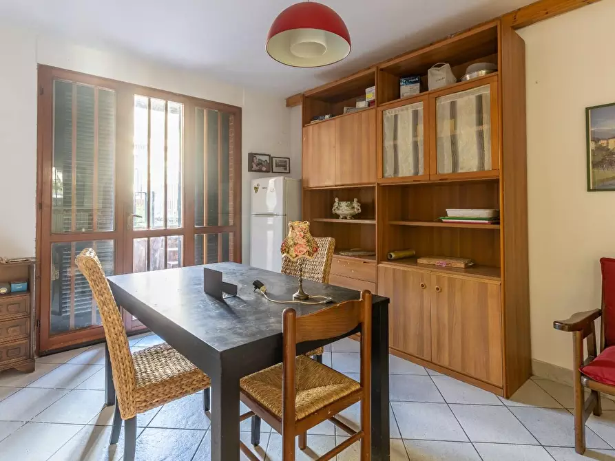 Immagine 39 di Villetta a schiera in vendita  a Empoli