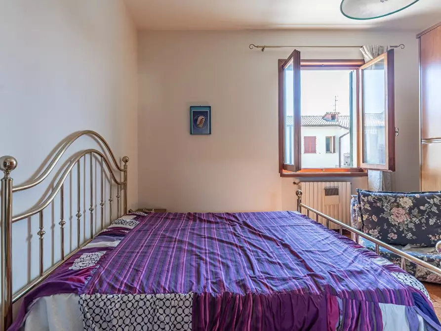 Immagine 16 di Villetta a schiera in vendita  a Empoli