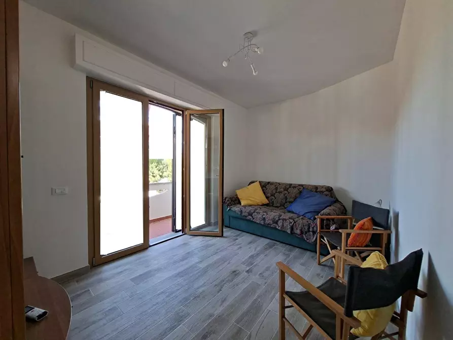 Immagine 5 di Appartamento in vendita  a Camaiore