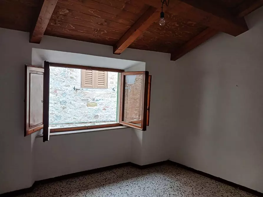 Immagine 23 di Appartamento in vendita  a Campiglia Marittima