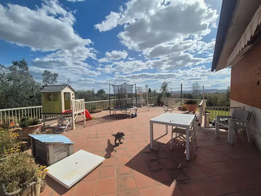 Immagine 5 di Casa indipendente in vendita  a Campiglia Marittima