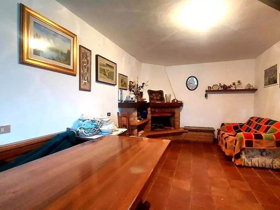Immagine 14 di Casa indipendente in vendita  a Campiglia Marittima