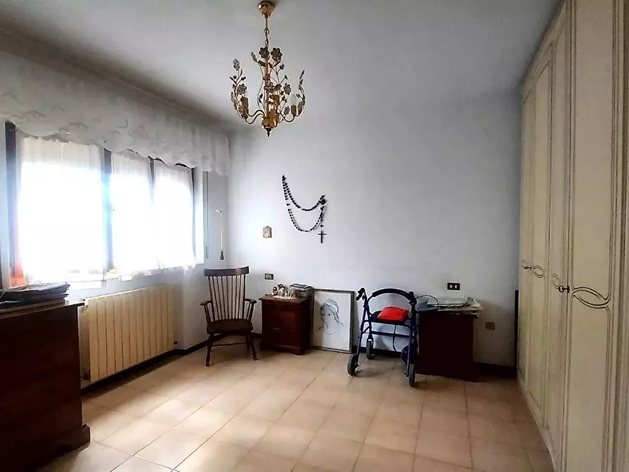 Immagine 17 di Casa indipendente in vendita  a Campiglia Marittima