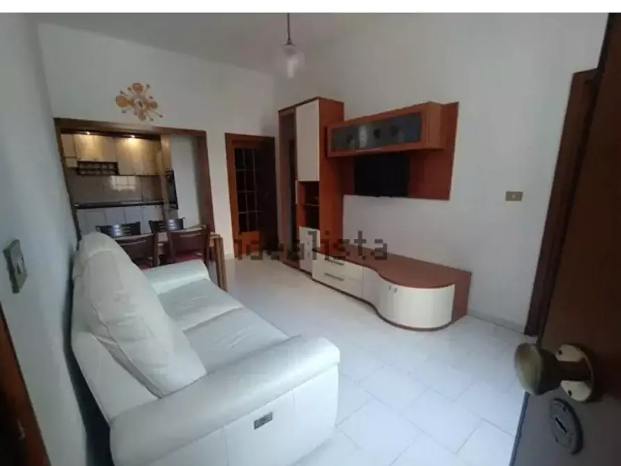 Immagine 5 di Appartamento in vendita  a Livorno