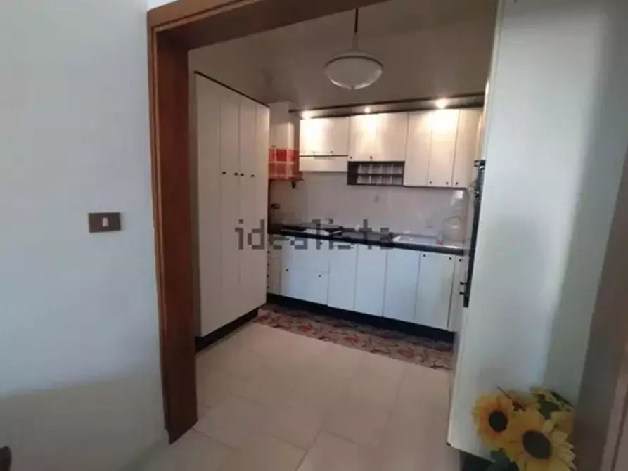 Immagine 10 di Appartamento in vendita  a Livorno