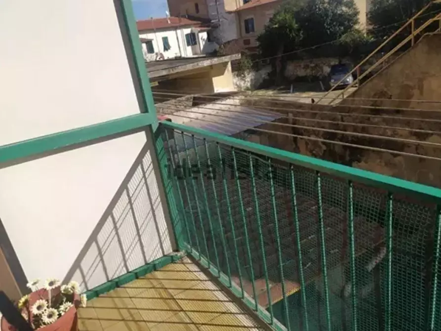 Immagine 1 di Appartamento in vendita  a Livorno